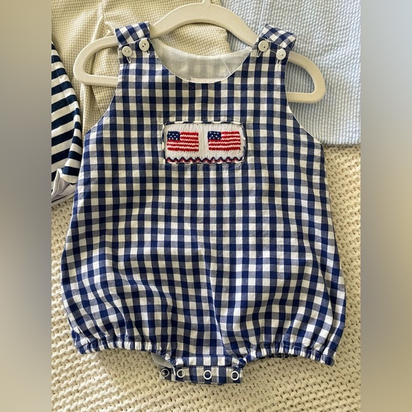 The Smocking Place American Flag Bubble - Picture 1 of 1